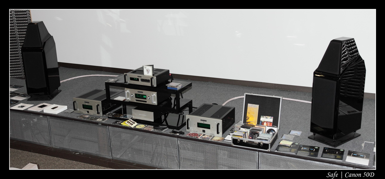 2009   11   Anniv. Elecson 11